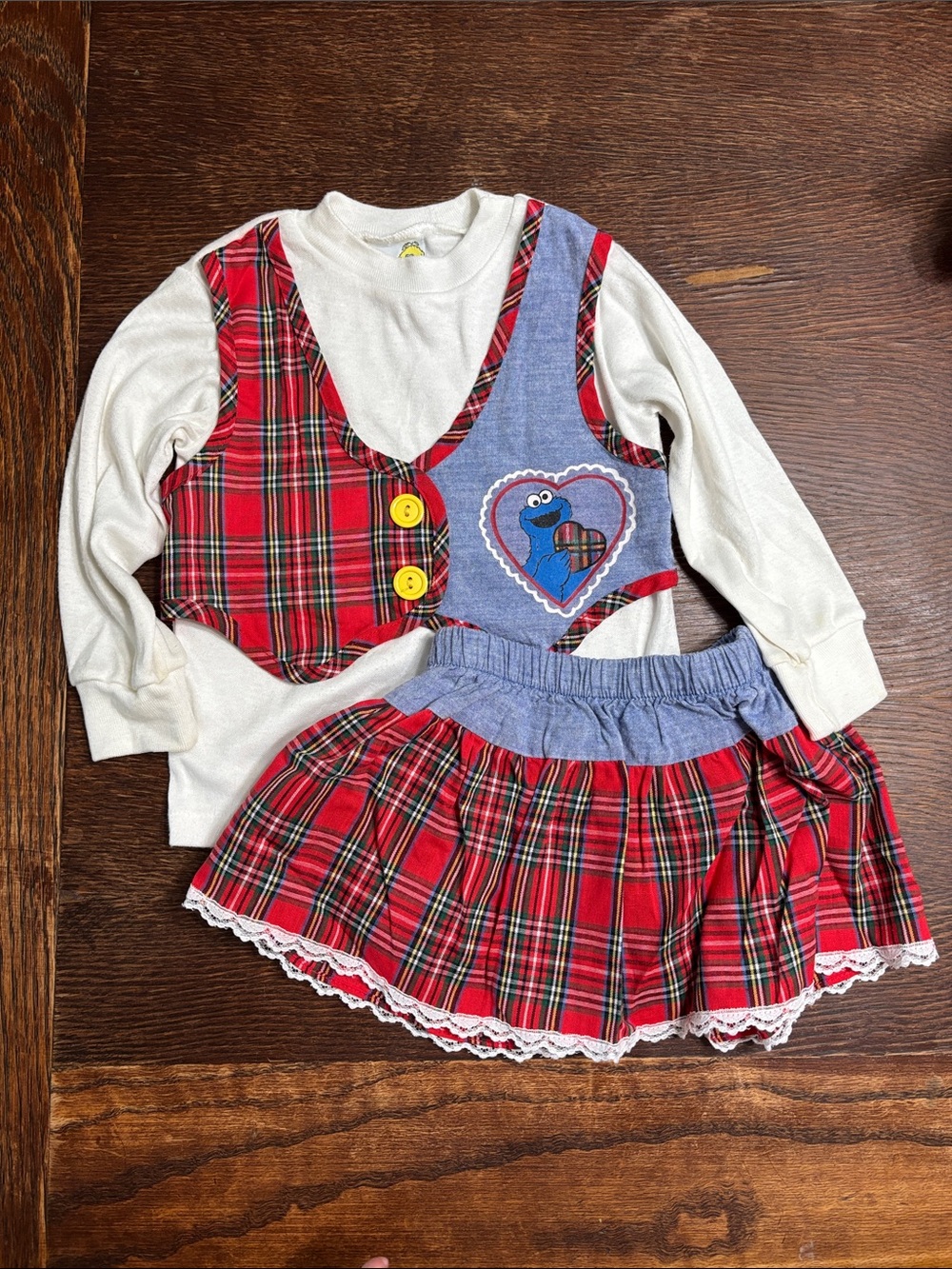 VTG Sesame Street Cookie Monster Girl’s Two-Piece Plaid Vest Skirt Outfit Sz 2T